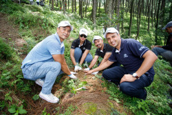 Hyundai Nepal plants 200 saplings