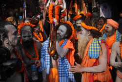 Maha-Shivaratri: Sadhus with tangled hair flock Pashupati temple premises (Photo Gallery)