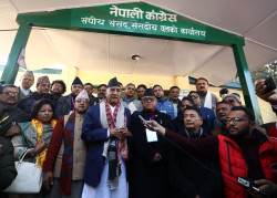 Congress President Deuba retains PP hot seat